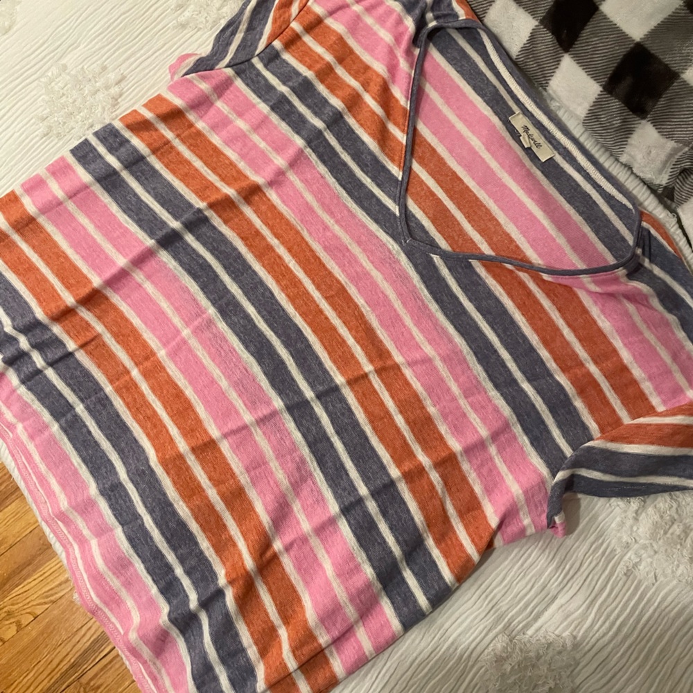Adorable Madewell Short Sleeve Tee Shirt